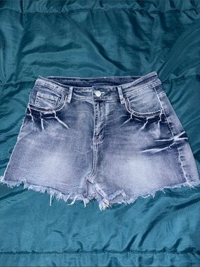 Nova Blue - Frayed Hem Washed Black Denim Women’s Shorts Size Large
